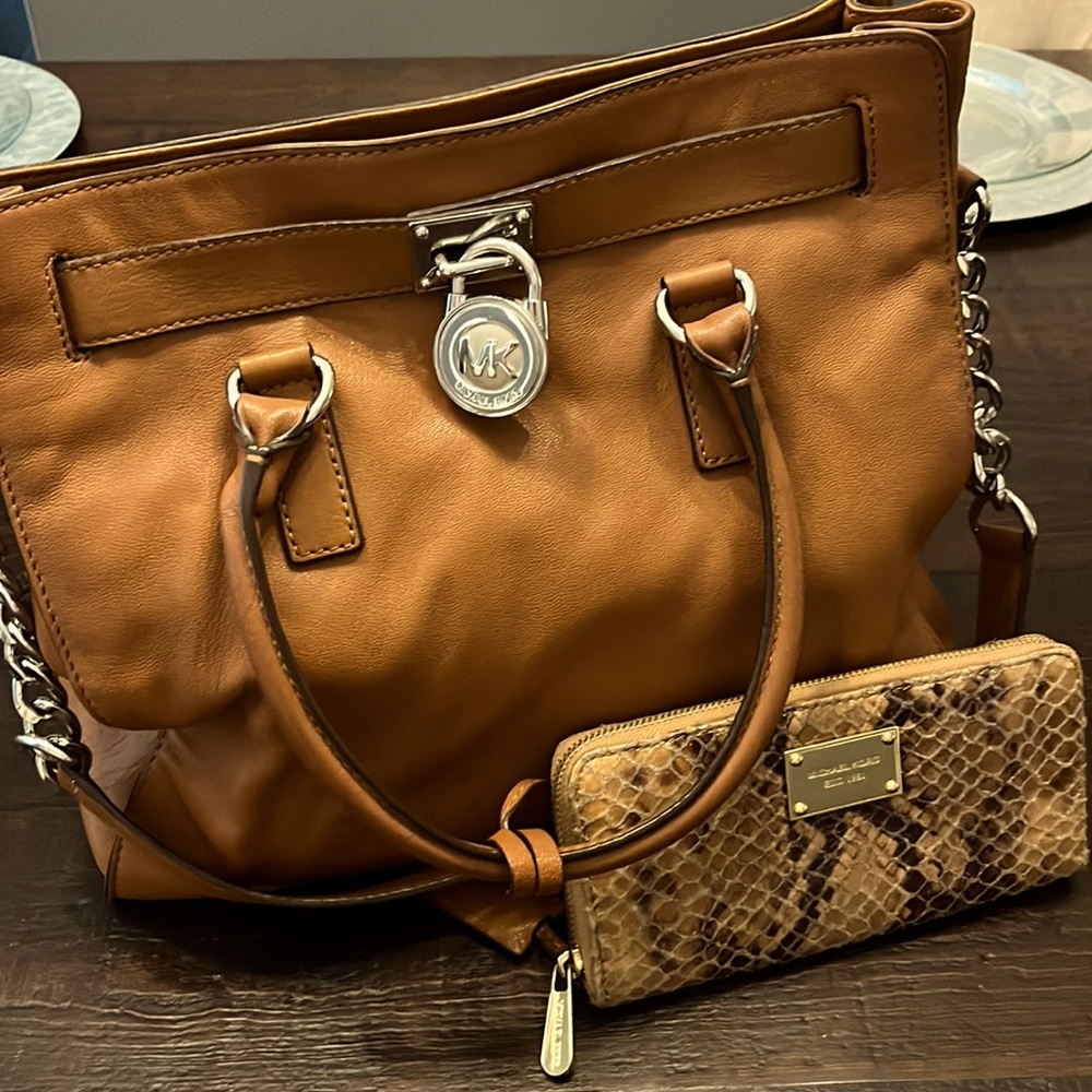 Handbag and wallet